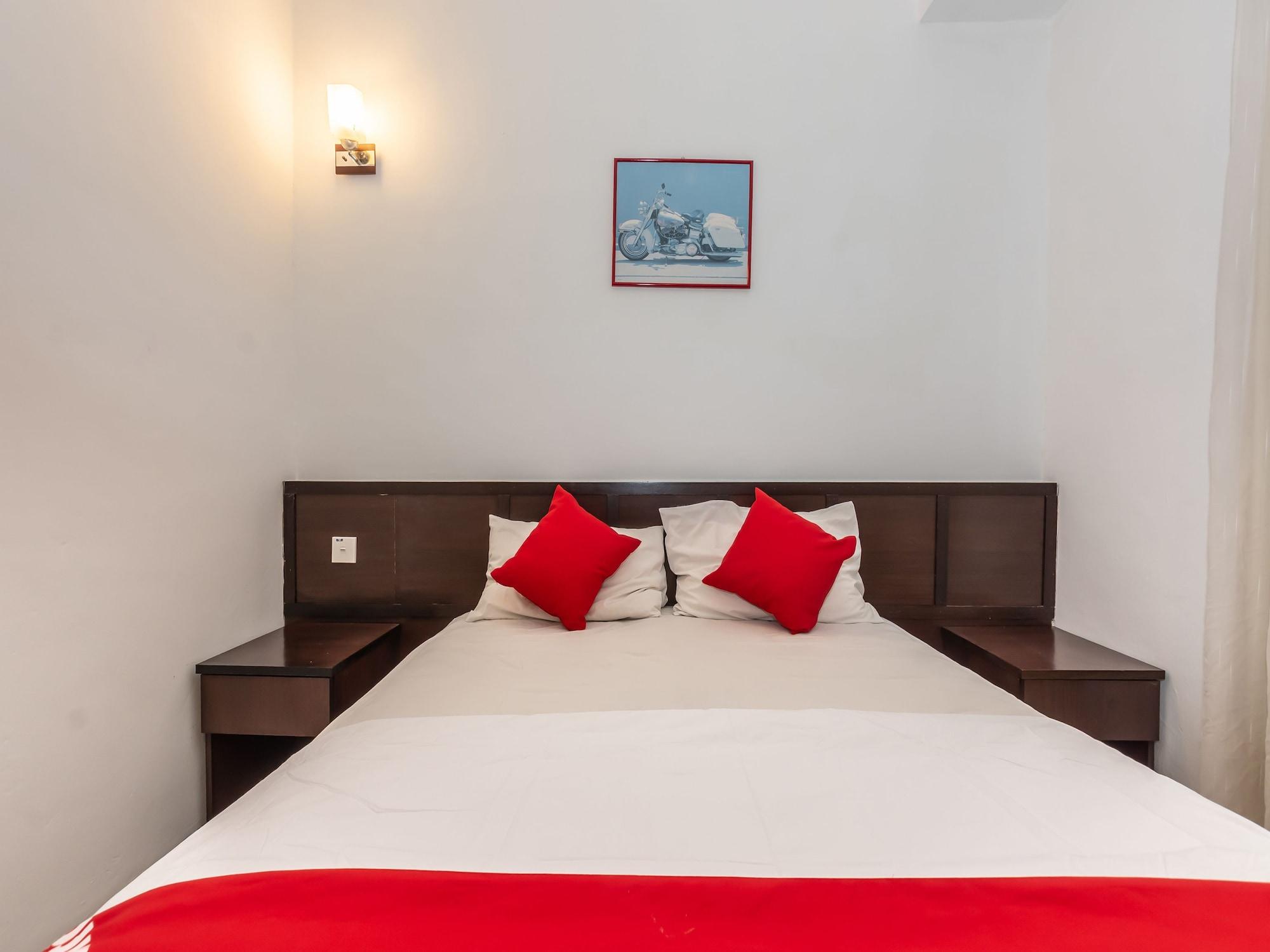 Oyo 1192 Hash House Hotel Malakka Dış mekan fotoğraf