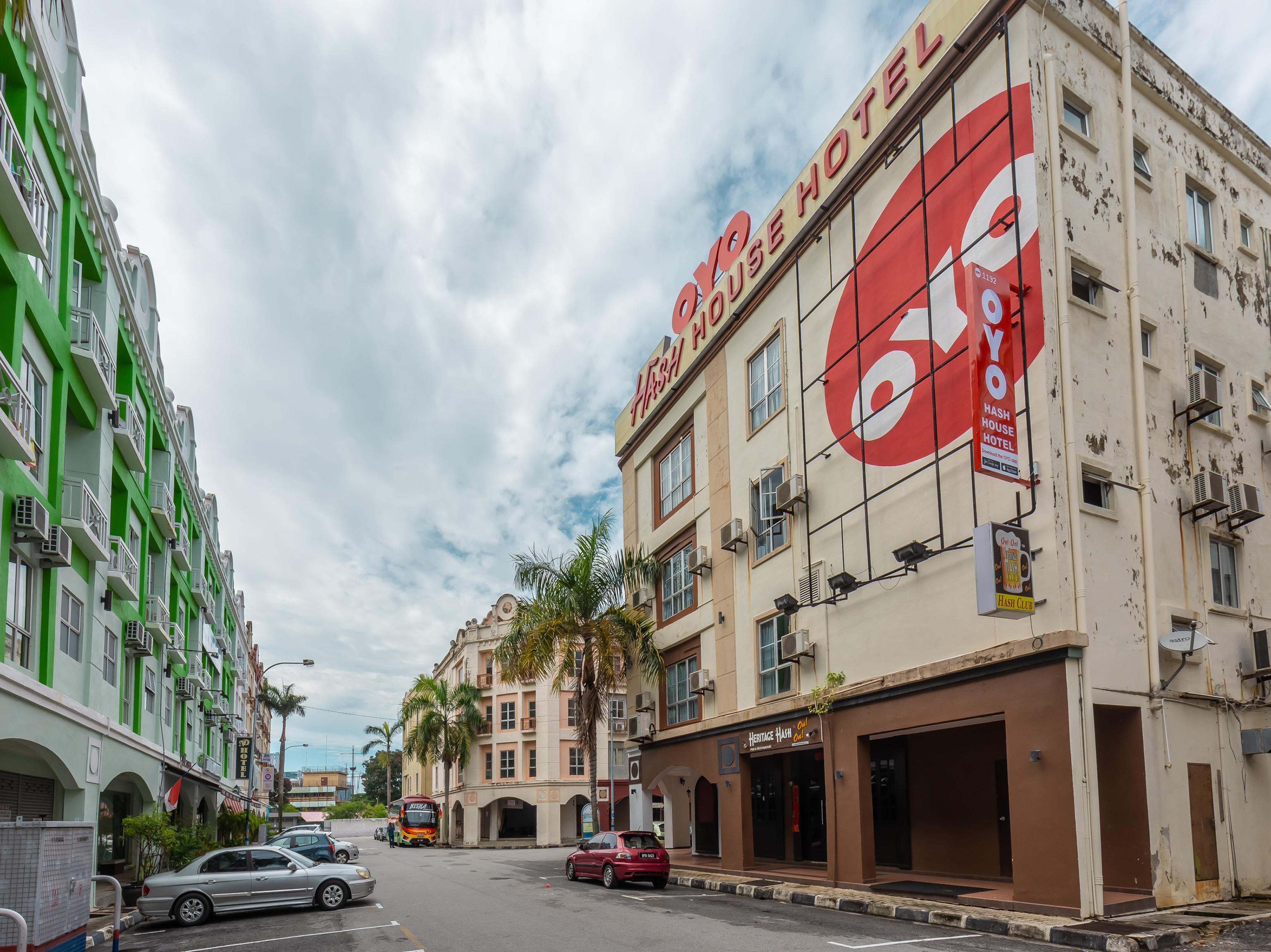 Oyo 1192 Hash House Hotel Malakka Dış mekan fotoğraf